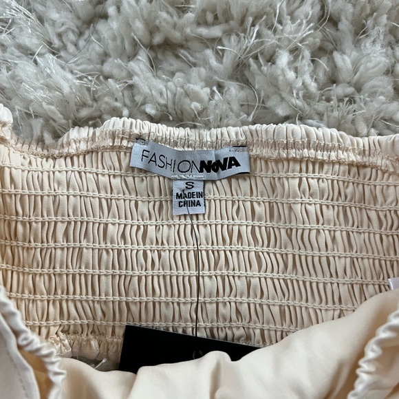 crop top - Picture 2 of 2